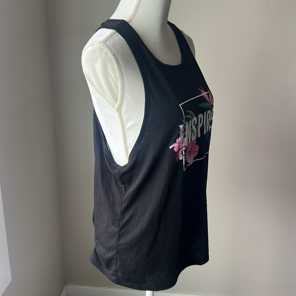 Infinite Performance Tank Open Back - Picture 5 of 12